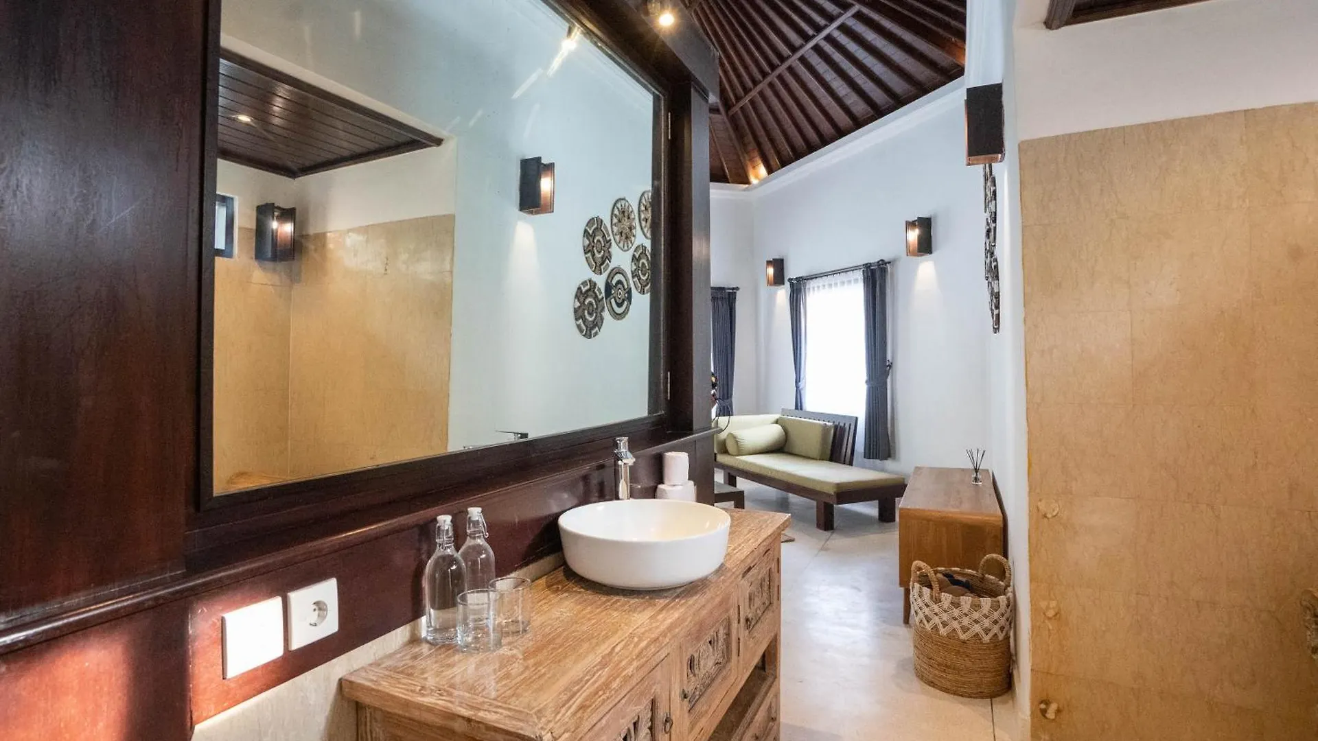 Villa Coconut Heaven By Bali Villa Solutions Seminyak Indonesia