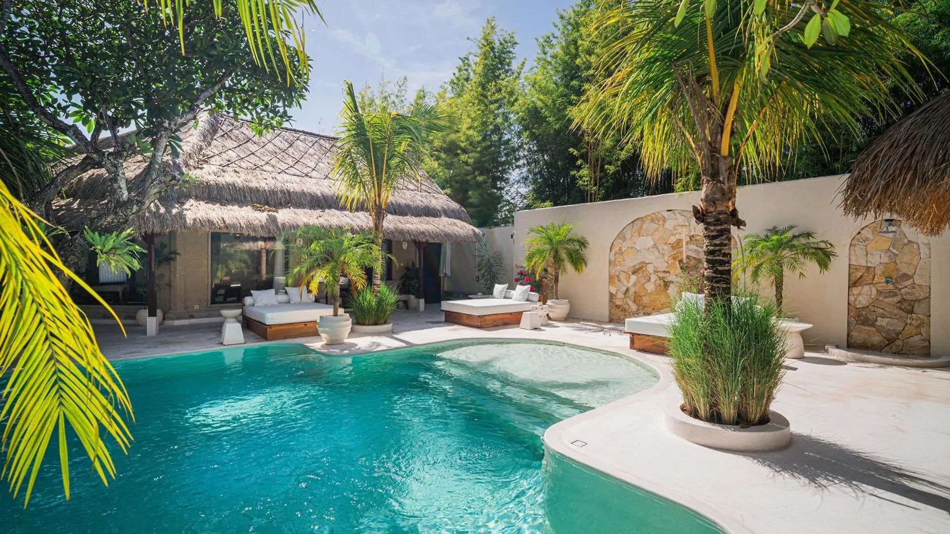 Villa Coconut Heaven By Bali Villa Solutions Seminyak