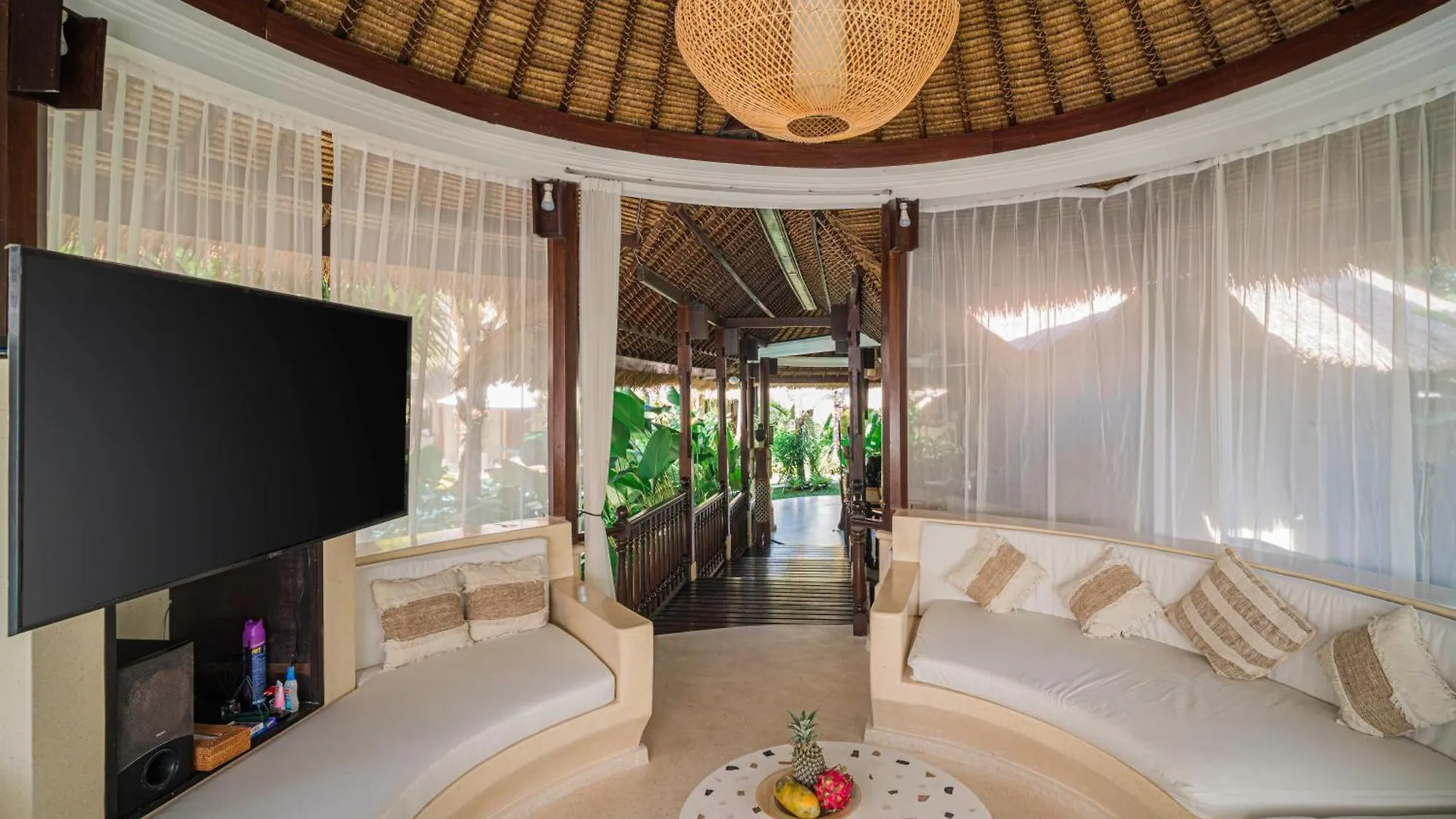 Villa Coconut Heaven By Bali Villa Solutions Seminyak