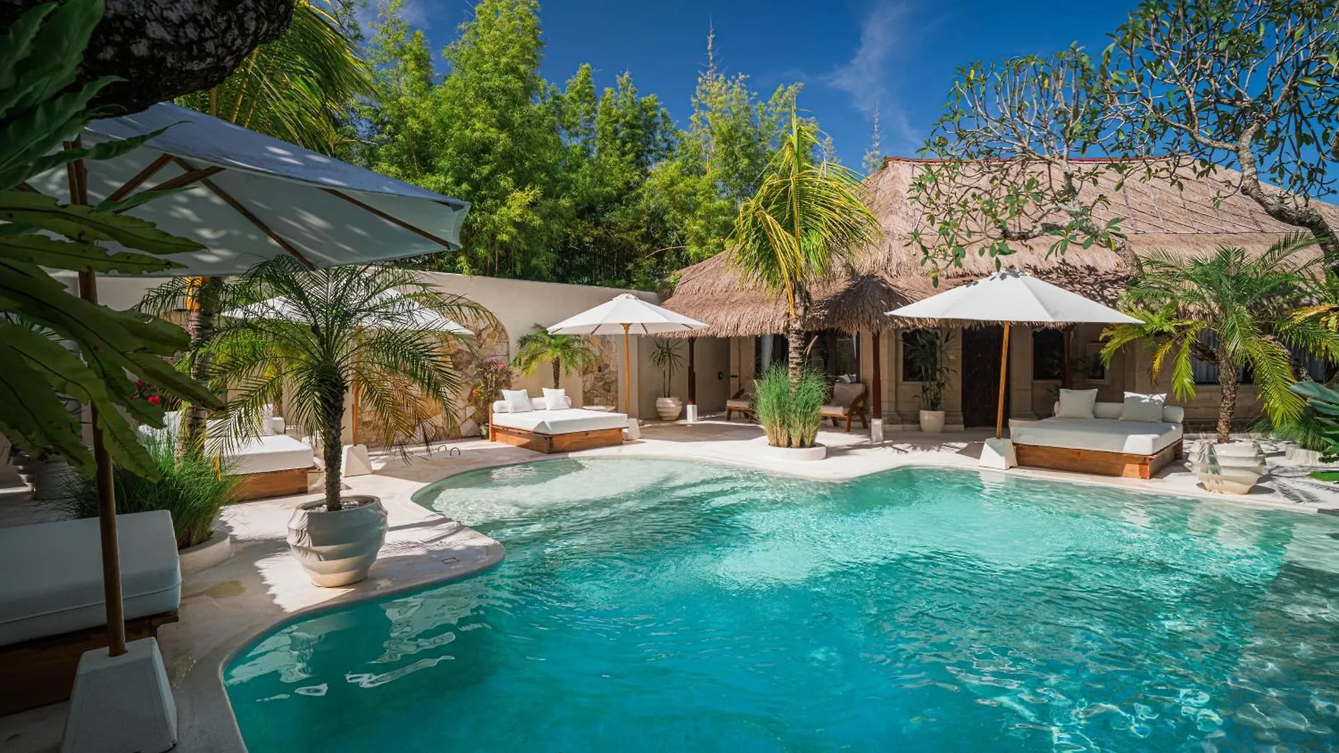Villa Coconut Heaven By Bali Villa Solutions Seminyak