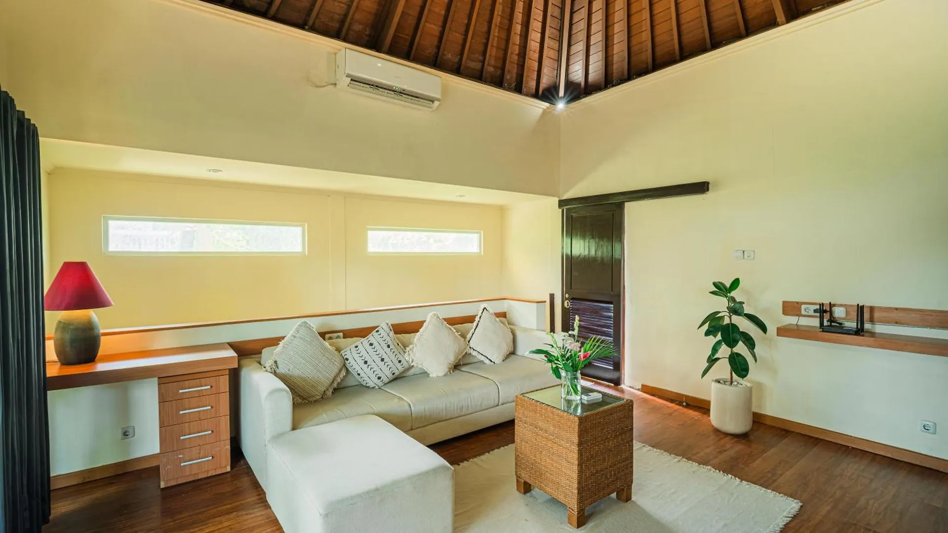 Villa Coconut Heaven By Bali Villa Solutions Seminyak